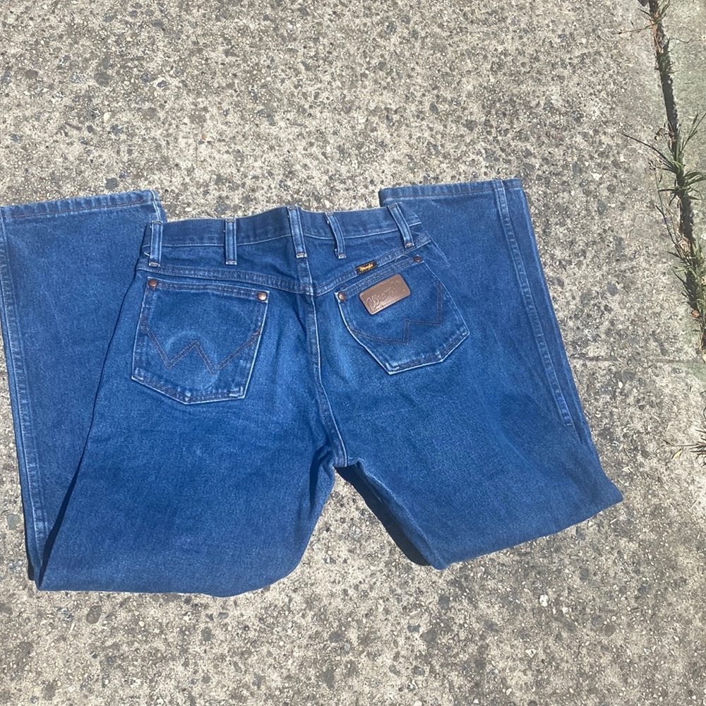 Men’s wrangler jeans size 34x 30 straight leg